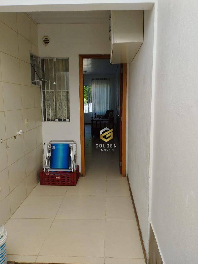 Casa à venda com 2 quartos, 69m² - Foto 11