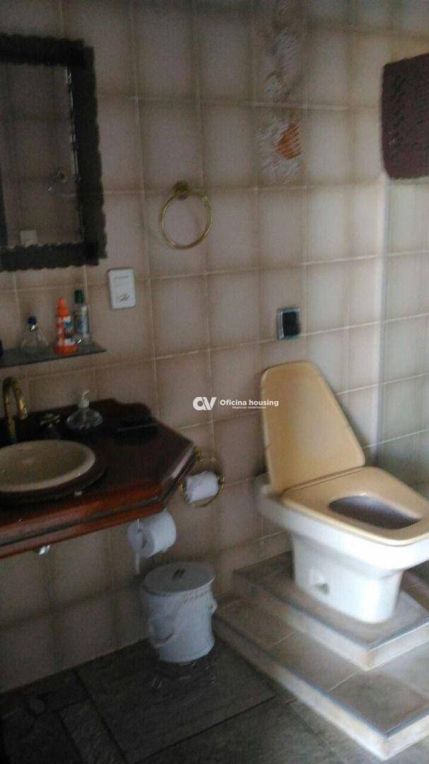 Sobrado à venda com 4 quartos, 380m² - Foto 15