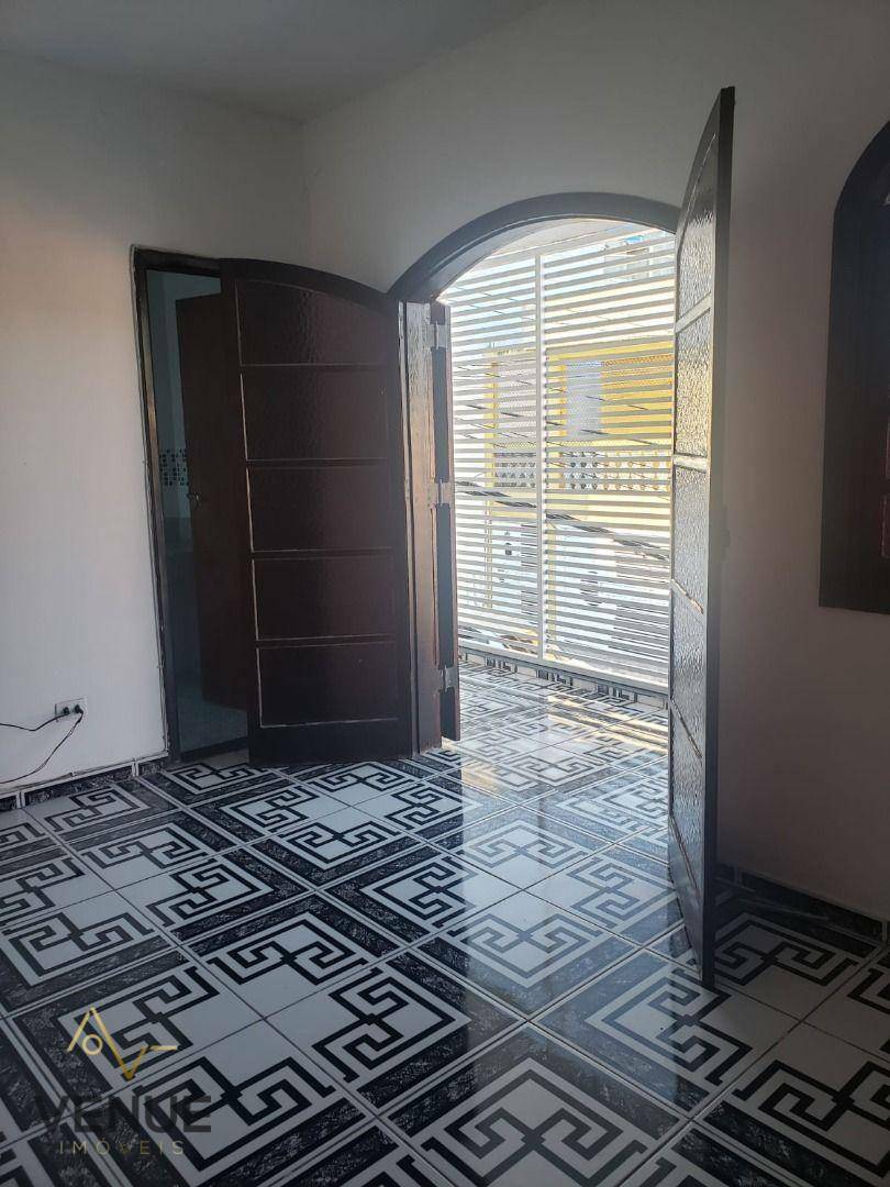 Sobrado à venda com 5 quartos, 220m² - Foto 9