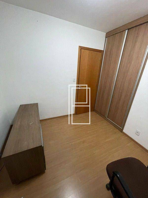 Apartamento à venda com 4 quartos, 140m² - Foto 12