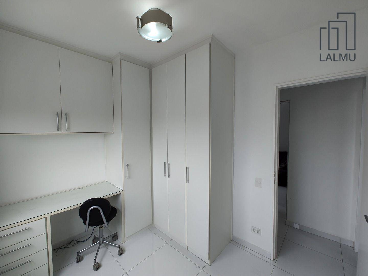 Apartamento para alugar com 2 quartos, 60m² - Foto 21