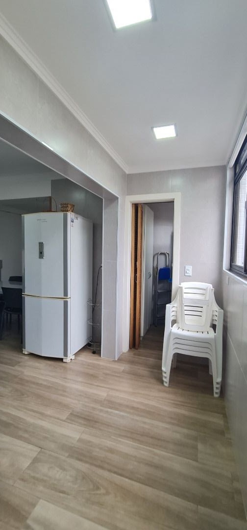 Apartamento à venda com 3 quartos, 116m² - Foto 30