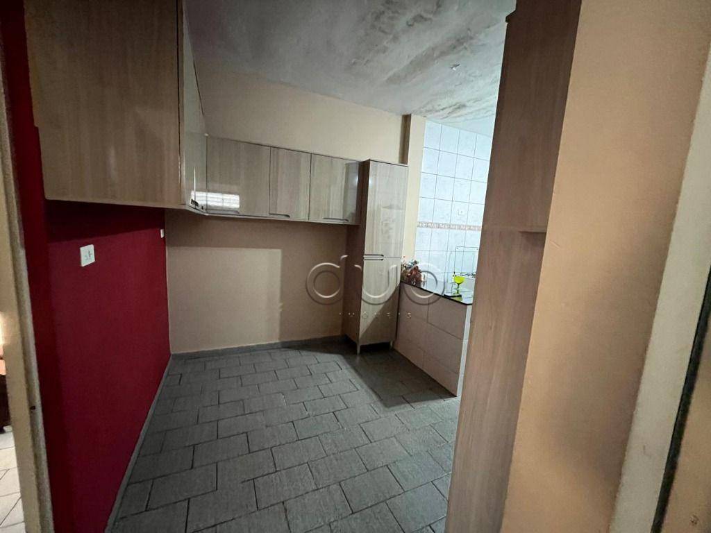 Casa à venda com 2 quartos, 100m² - Foto 13