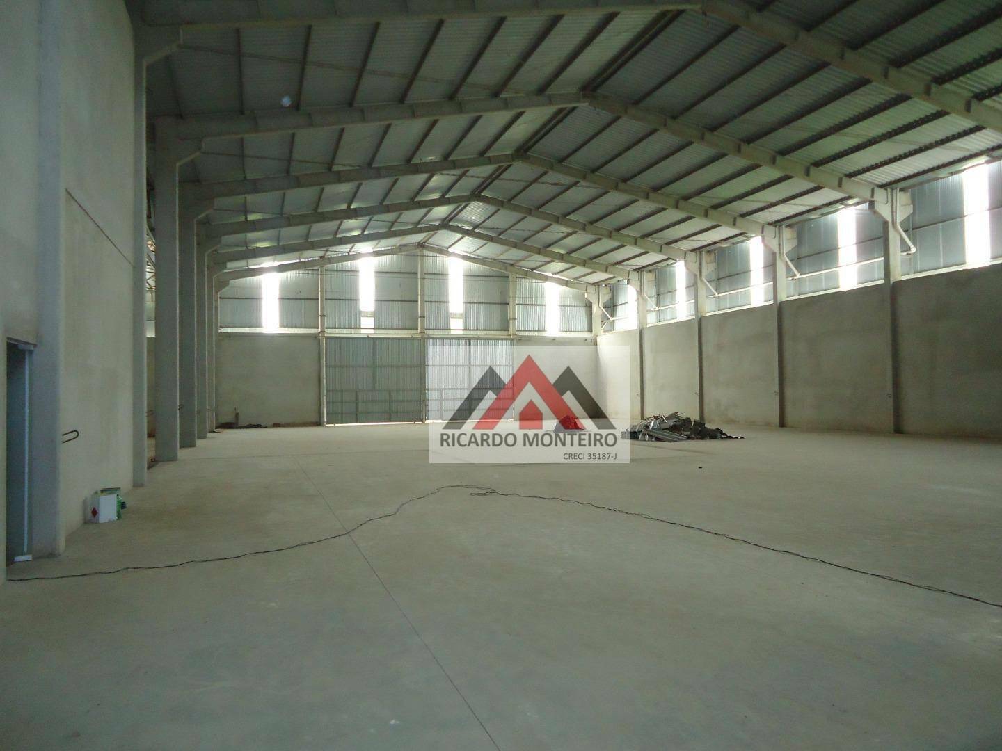 Depósito-Galpão-Armazém para alugar, 6500m² - Foto 3