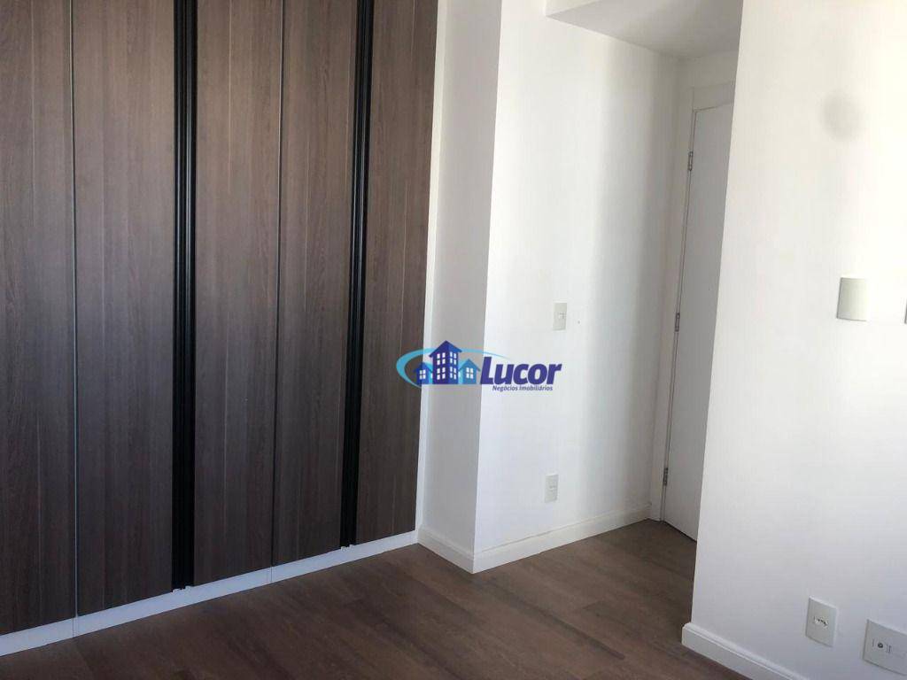 Apartamento à venda com 2 quartos, 68m² - Foto 4