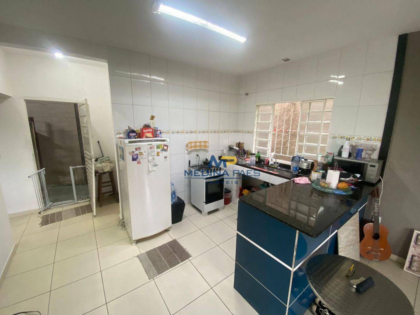 Casa à venda com 2 quartos, 220M2 - Foto 14