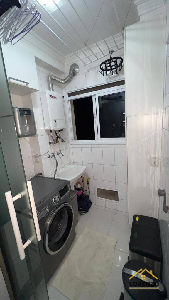 Apartamento à venda com 2 quartos, 77m² - Foto 19