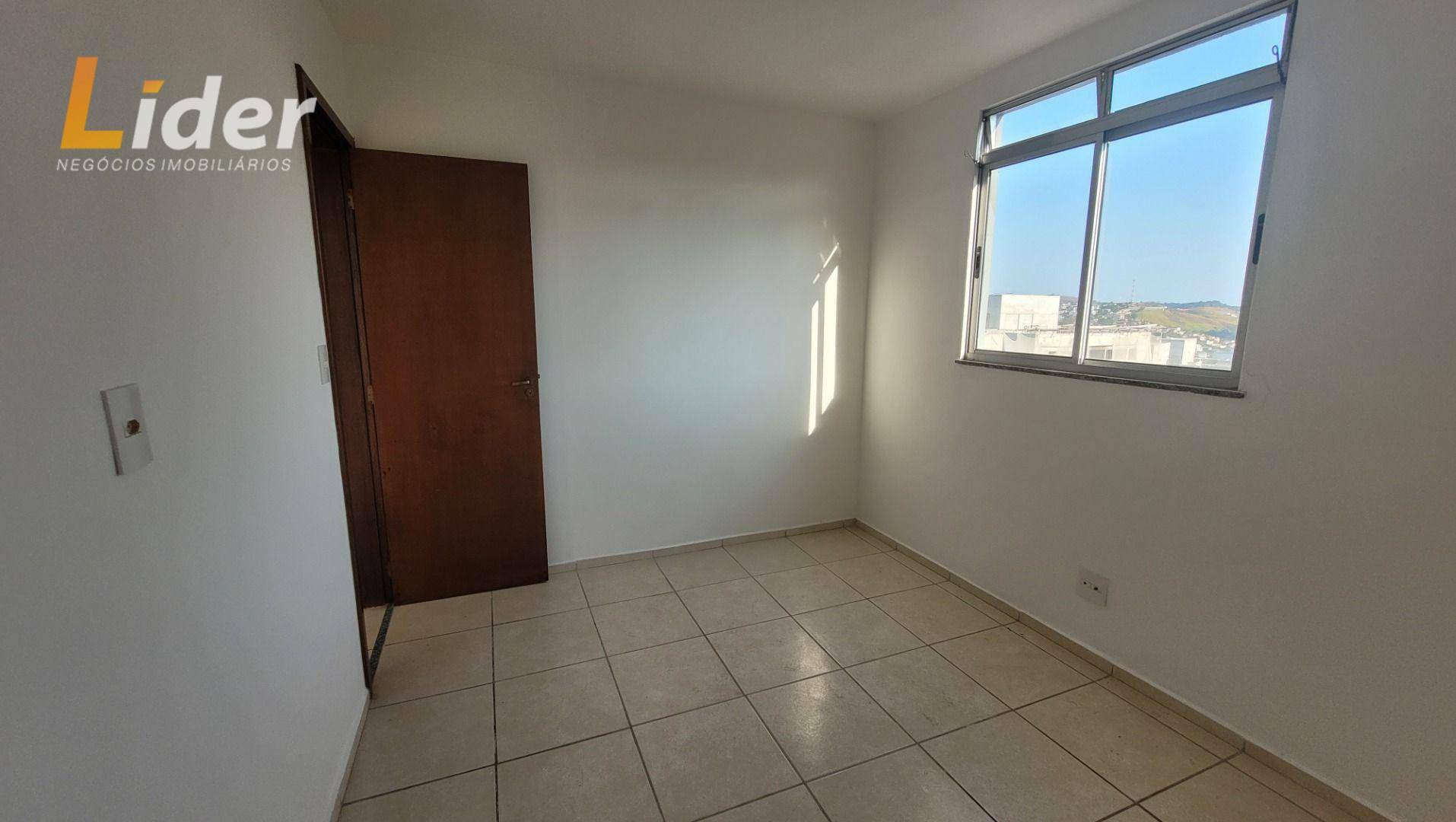 Apartamento à venda com 3 quartos, 75m² - Foto 13