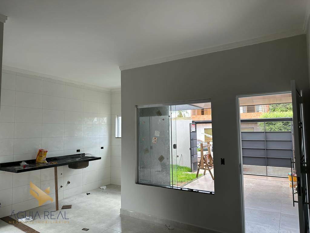 Casa à venda com 2 quartos, 82m² - Foto 6