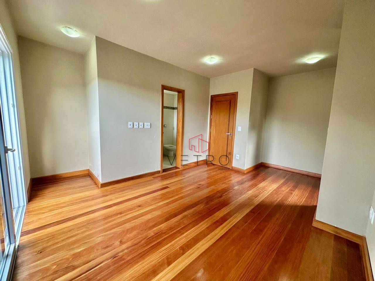 Casa de Condomínio à venda com 4 quartos, 333m² - Foto 13