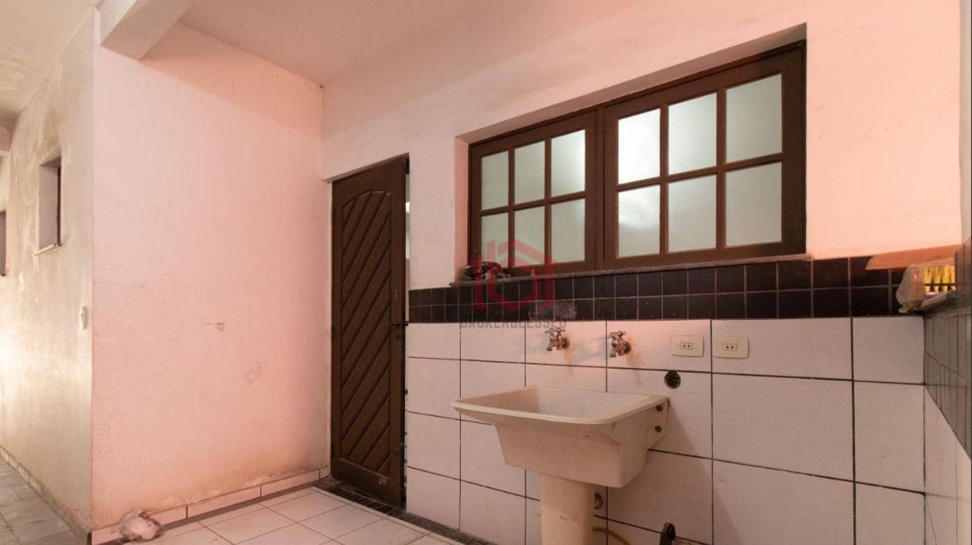 Sobrado à venda com 3 quartos, 284m² - Foto 18