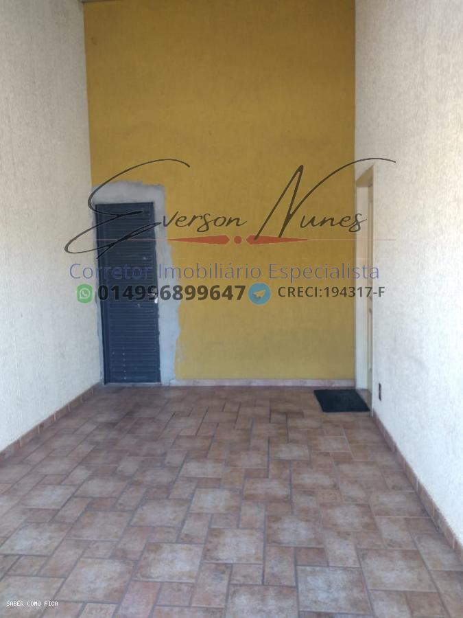 Casa à venda com 2 quartos, 127m² - Foto 2