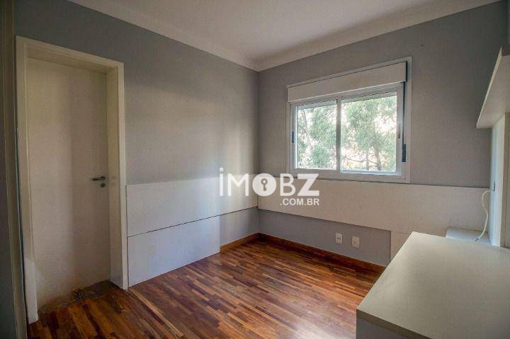 Apartamento à venda com 4 quartos, 196m² - Foto 12