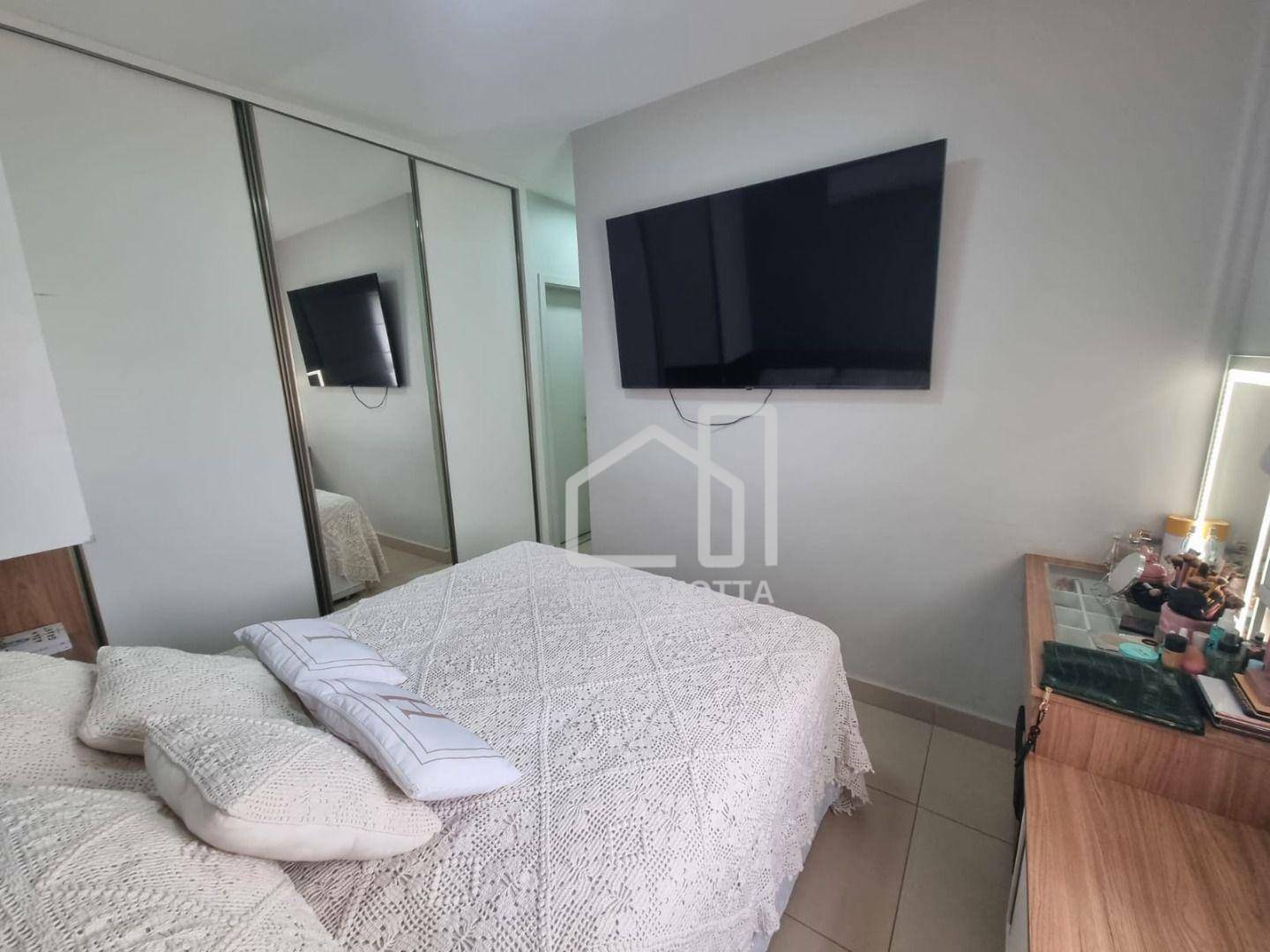 Apartamento à venda com 2 quartos, 77m² - Foto 3