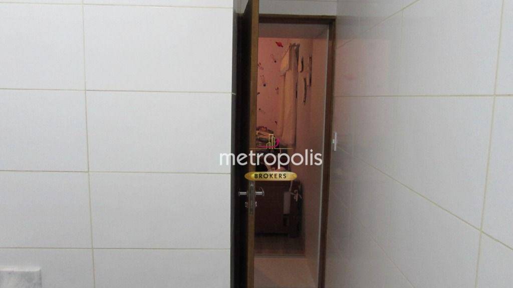 Sobrado à venda com 3 quartos, 238m² - Foto 20