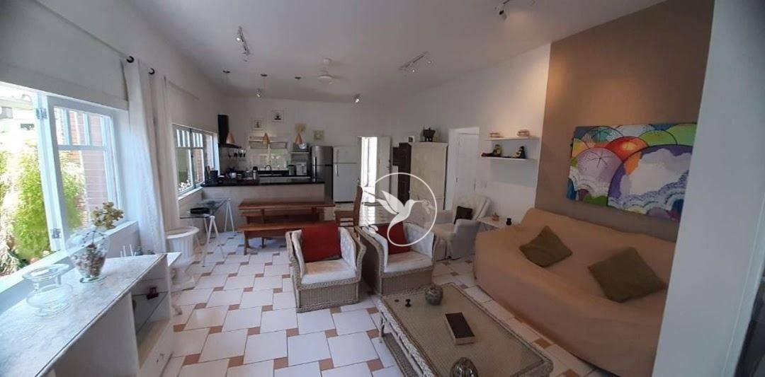 Casa à venda com 5 quartos, 234m² - Foto 13