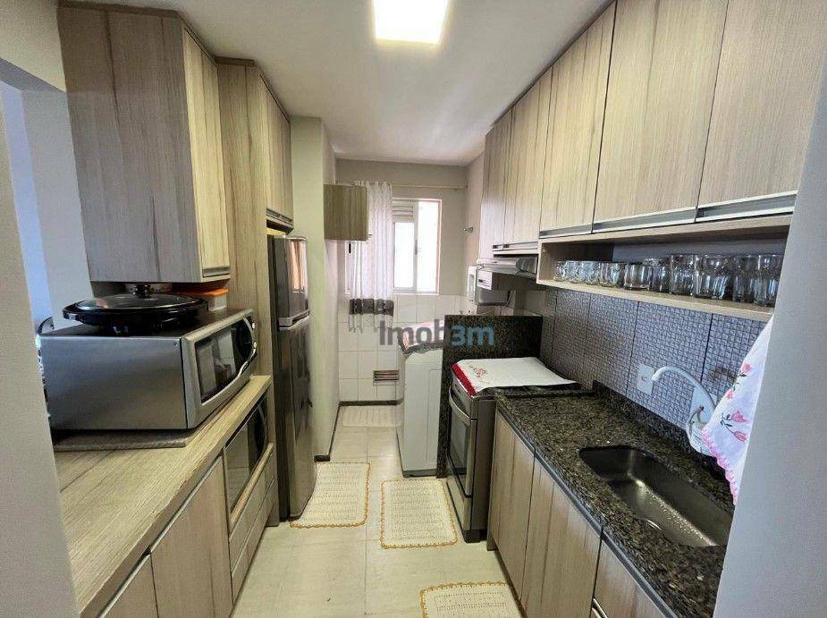 Apartamento à venda com 3 quartos, 71m² - Foto 4