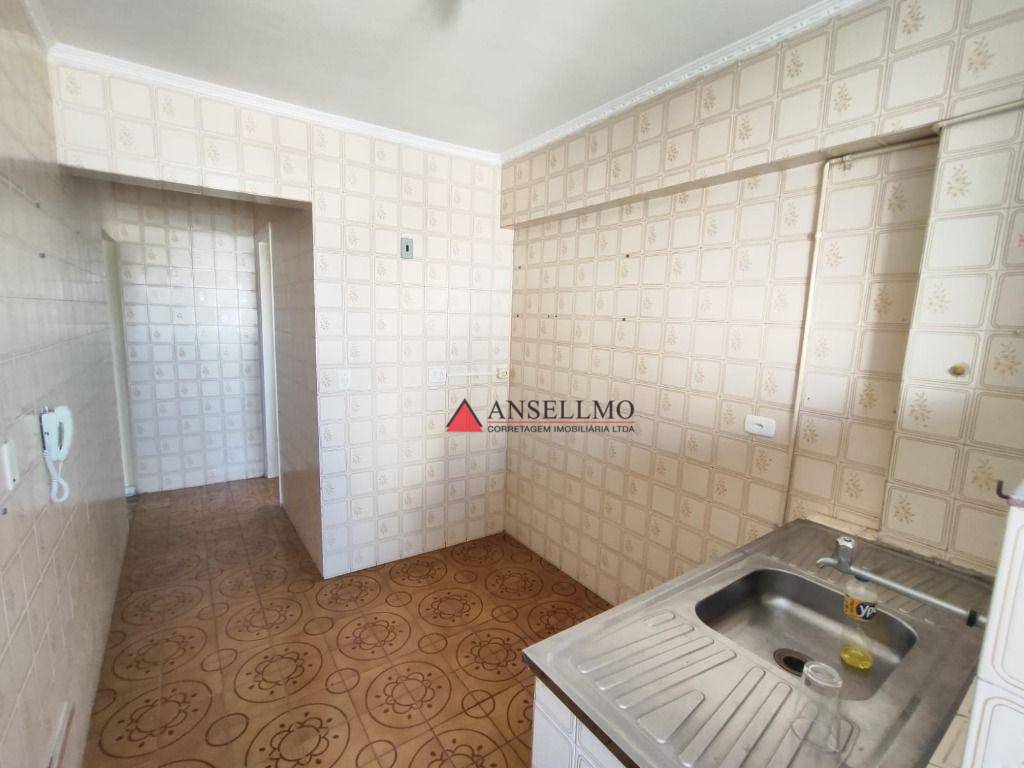 Apartamento para alugar com 1 quarto, 52m² - Foto 9