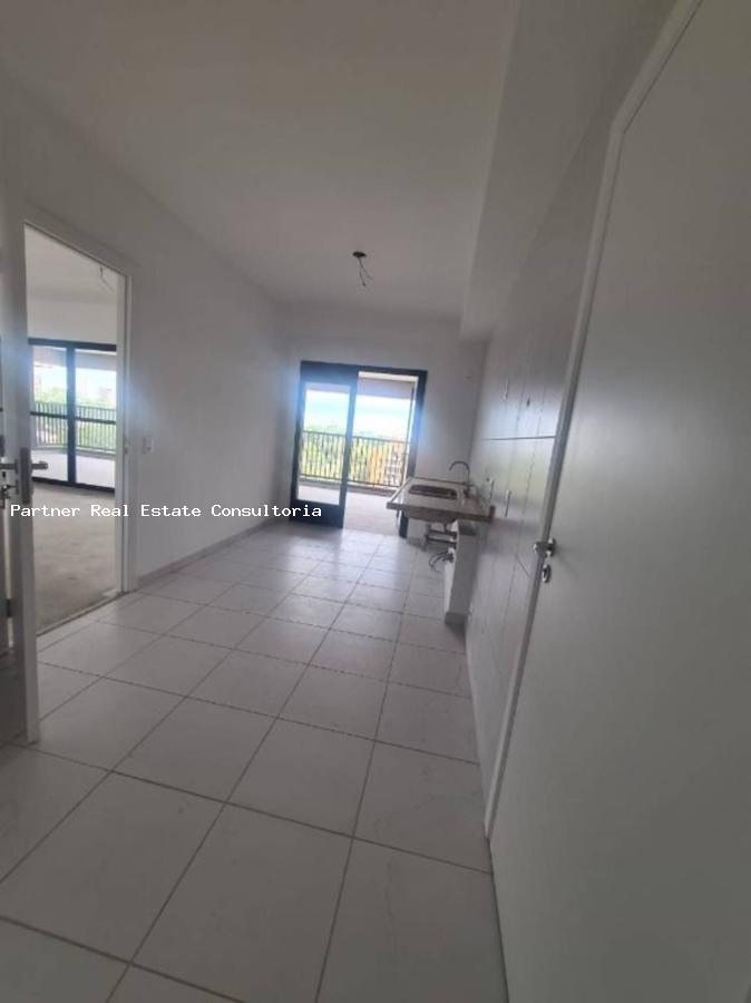 Apartamento à venda com 3 quartos, 173m² - Foto 11