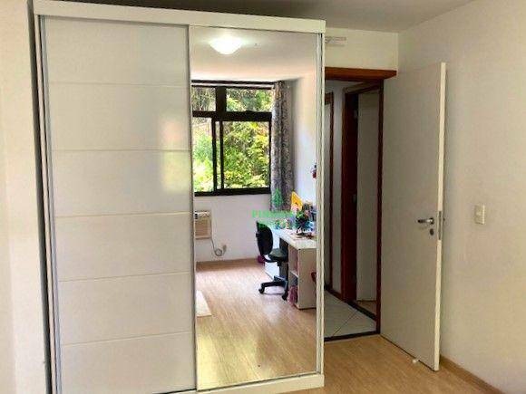 Apartamento à venda com 3 quartos, 115m² - Foto 9