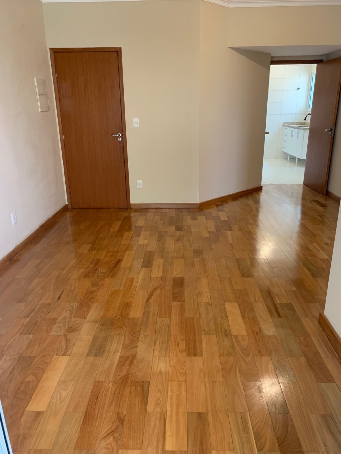 Apartamento à venda com 2 quartos, 65m² - Foto 4