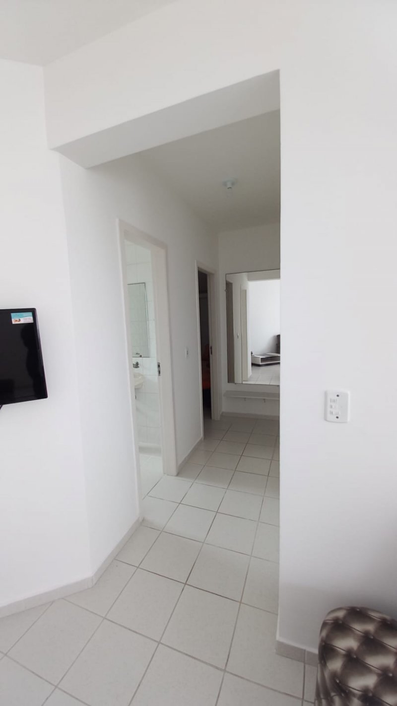 Apartamento à venda com 2 quartos, 77m² - Foto 12