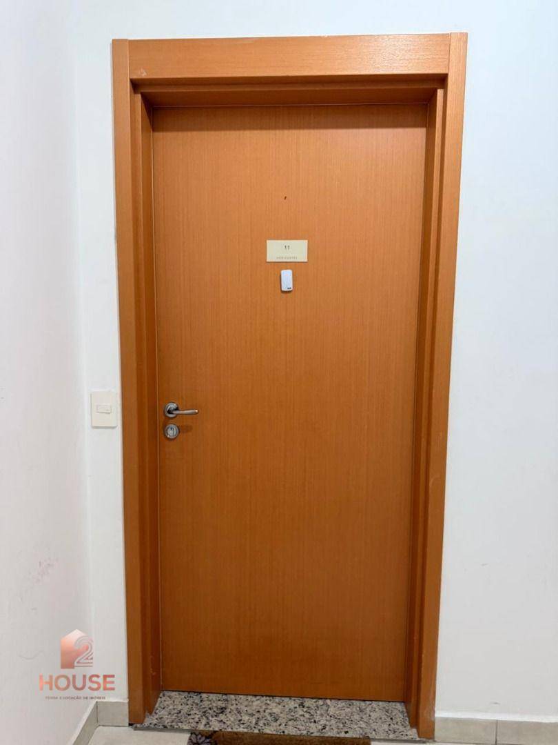 Apartamento, 3 quartos, 192 m² - Foto 2