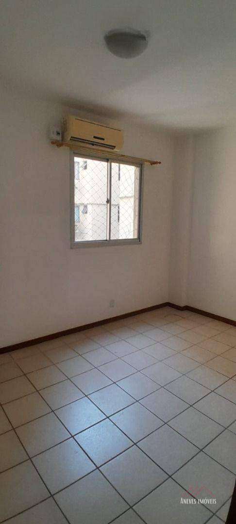 Apartamento para alugar com 3 quartos, 80m² - Foto 8