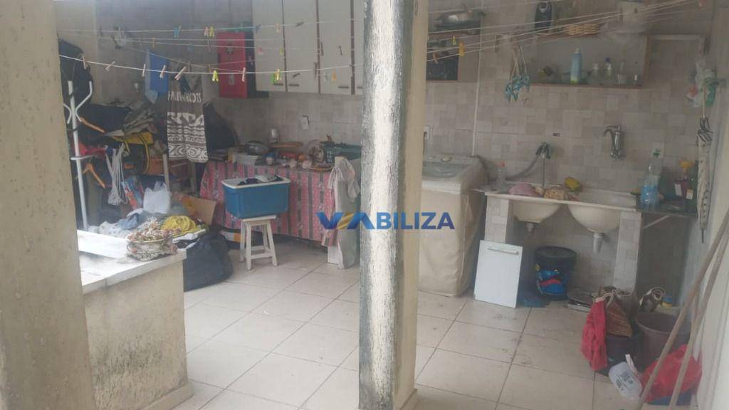 Sobrado à venda com 2 quartos, 360m² - Foto 3