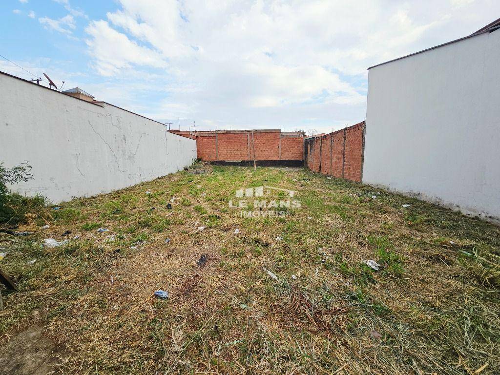 Terreno à venda, 228M2 - Foto 1