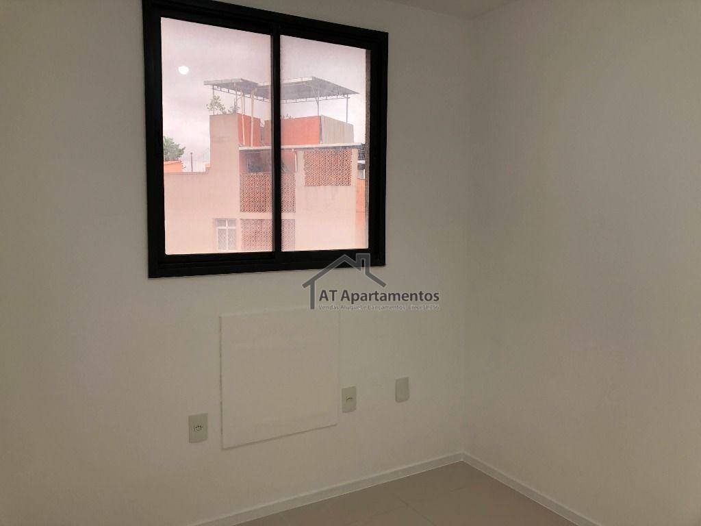 Apartamento para alugar com 3 quartos, 70m² - Foto 14