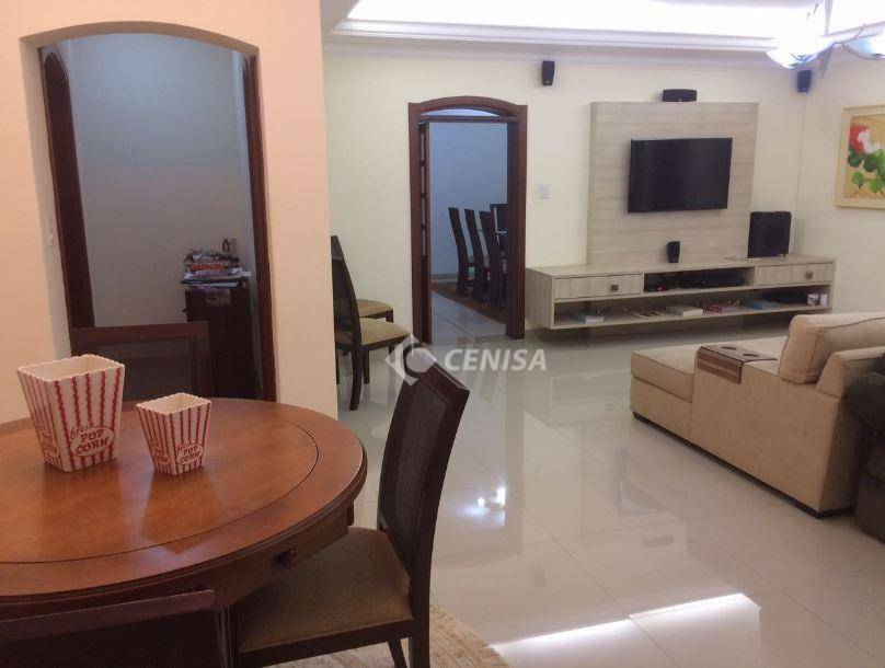 Casa à venda com 5 quartos, 608m² - Foto 6