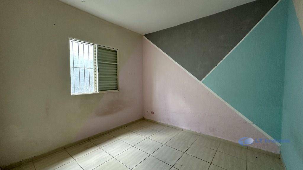 Casa à venda com 2 quartos, 99m² - Foto 12