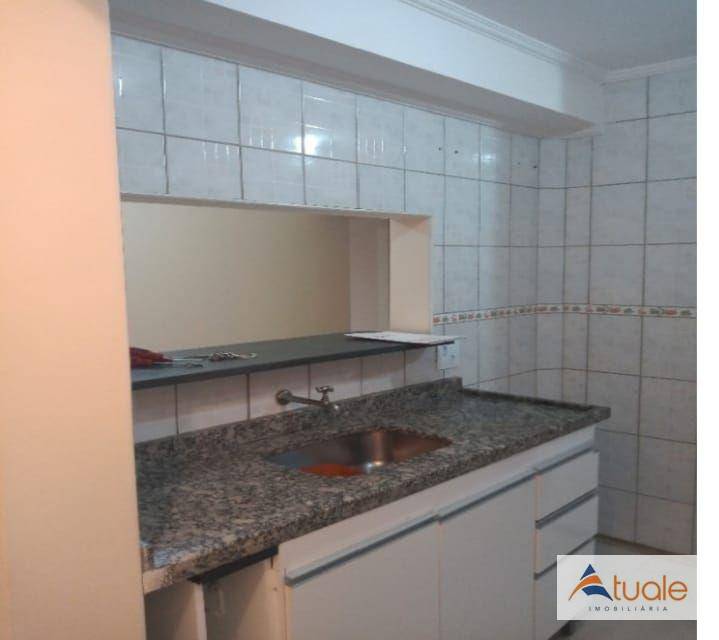 Apartamento à venda com 3 quartos, 70m² - Foto 2