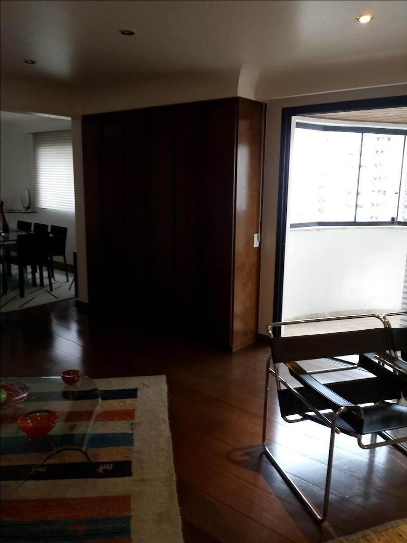 Apartamento à venda e aluguel com 4 quartos, 243m² - Foto 7