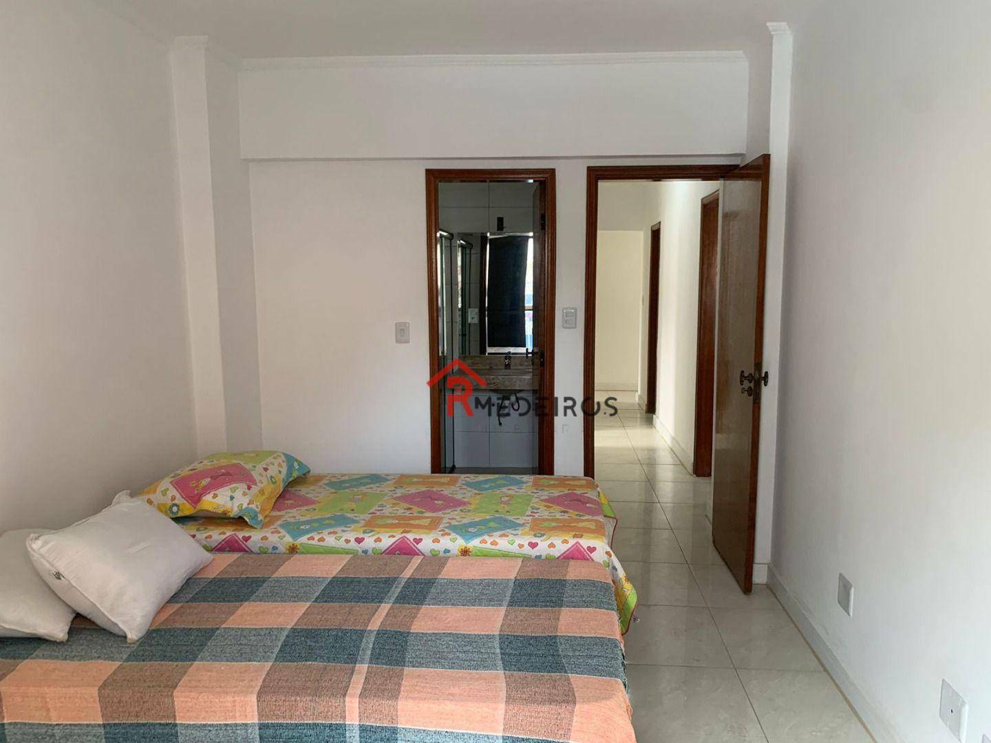 Apartamento à venda com 4 quartos, 232m² - Foto 17