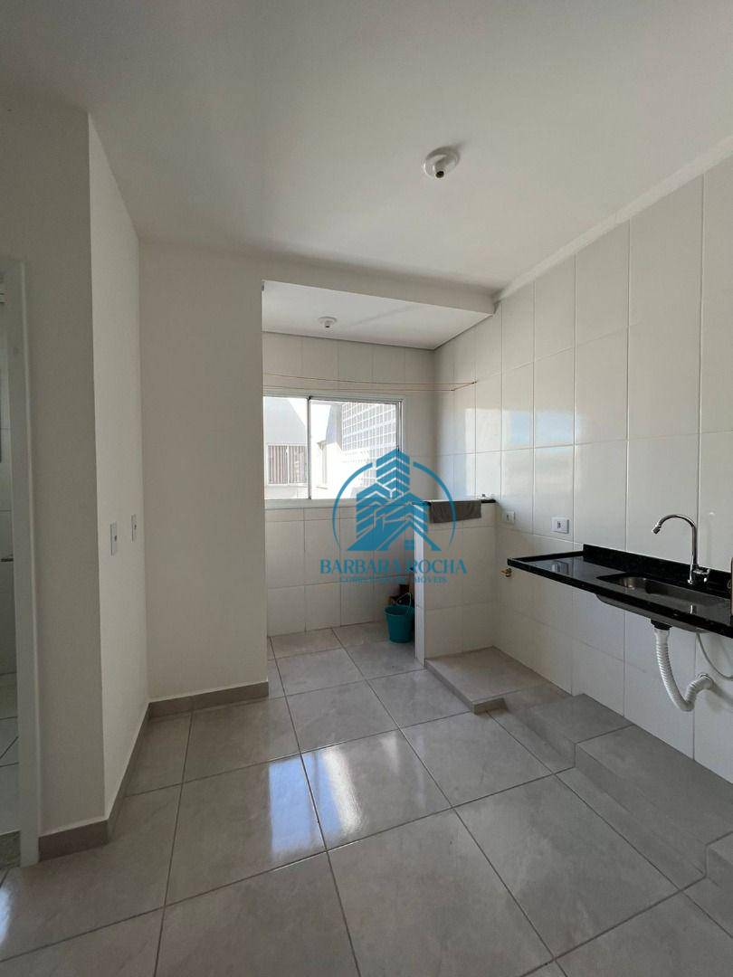 Apartamento à venda com 2 quartos, 43m² - Foto 1