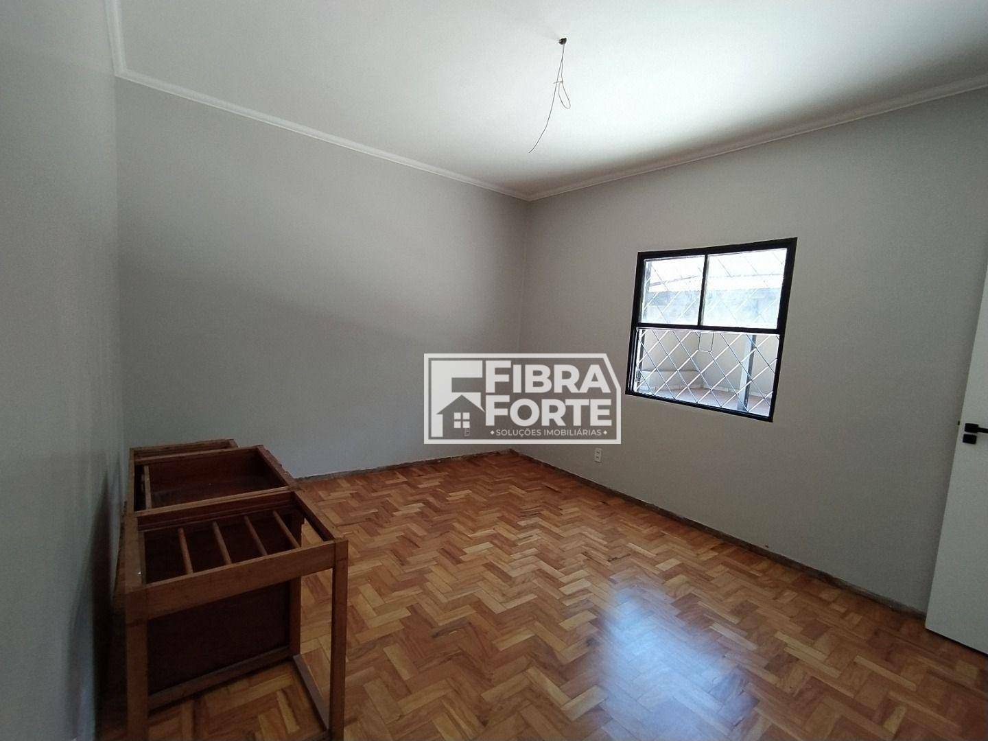 Casa à venda com 3 quartos, 162m² - Foto 6