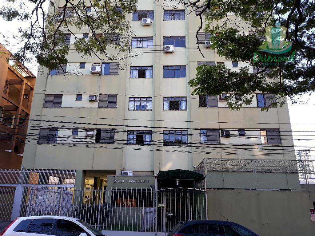 Apartamento para alugar com 3 quartos, 160m² - Foto 1