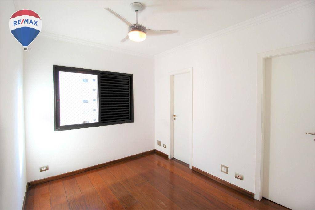 Apartamento à venda com 4 quartos, 160m² - Foto 15