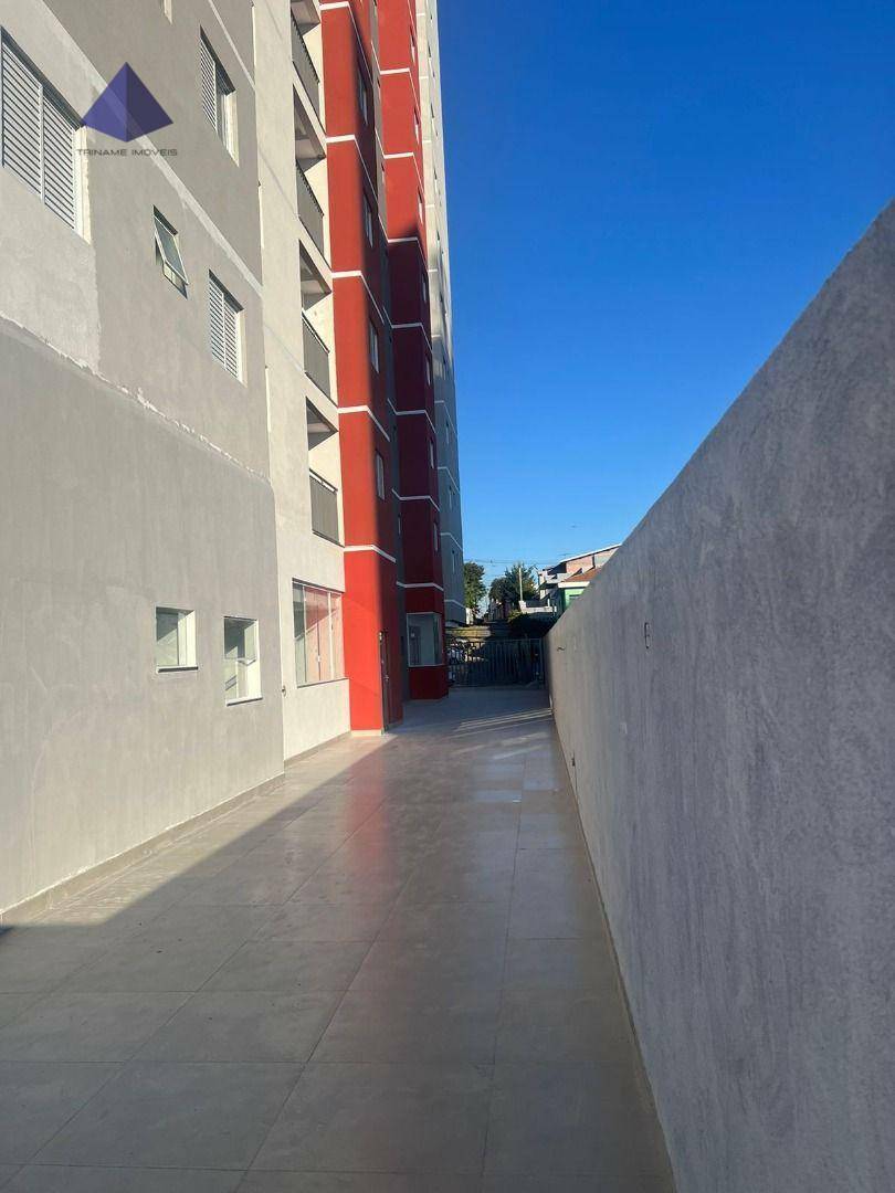 Apartamento à venda com 2 quartos, 46m² - Foto 2