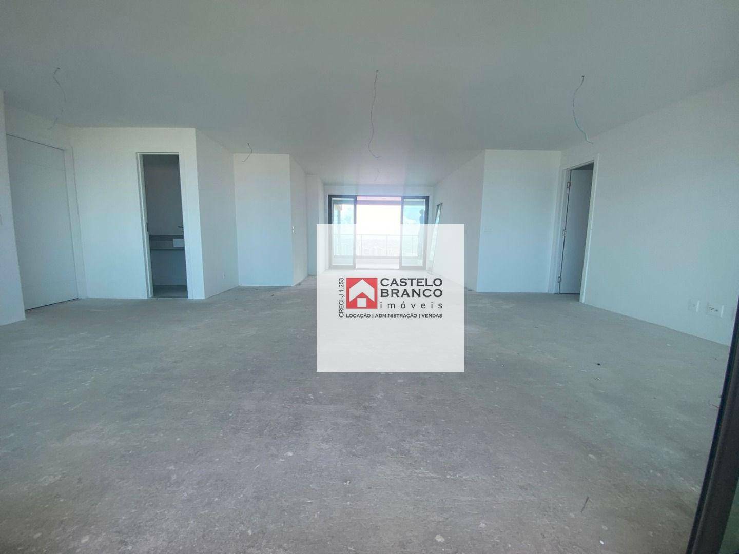 Apartamento à venda com 3 quartos, 210m² - Foto 6