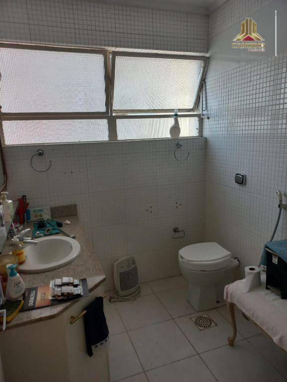 Apartamento à venda com 3 quartos, 134m² - Foto 10