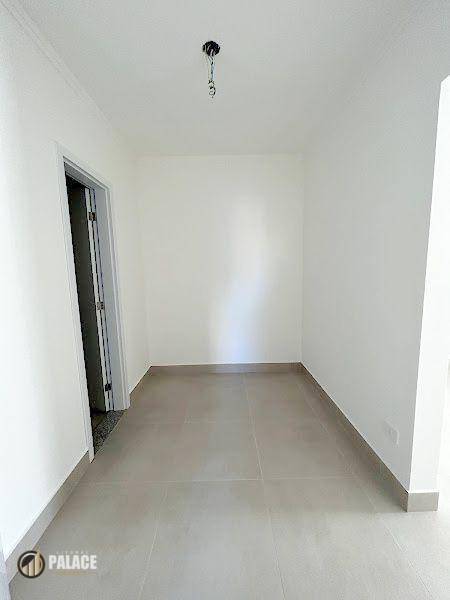 Apartamento à venda com 3 quartos, 143m² - Foto 22