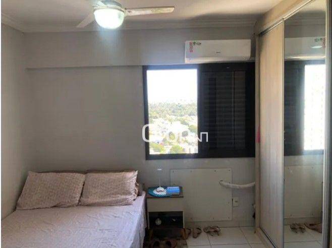 Apartamento à venda com 2 quartos, 70m² - Foto 6