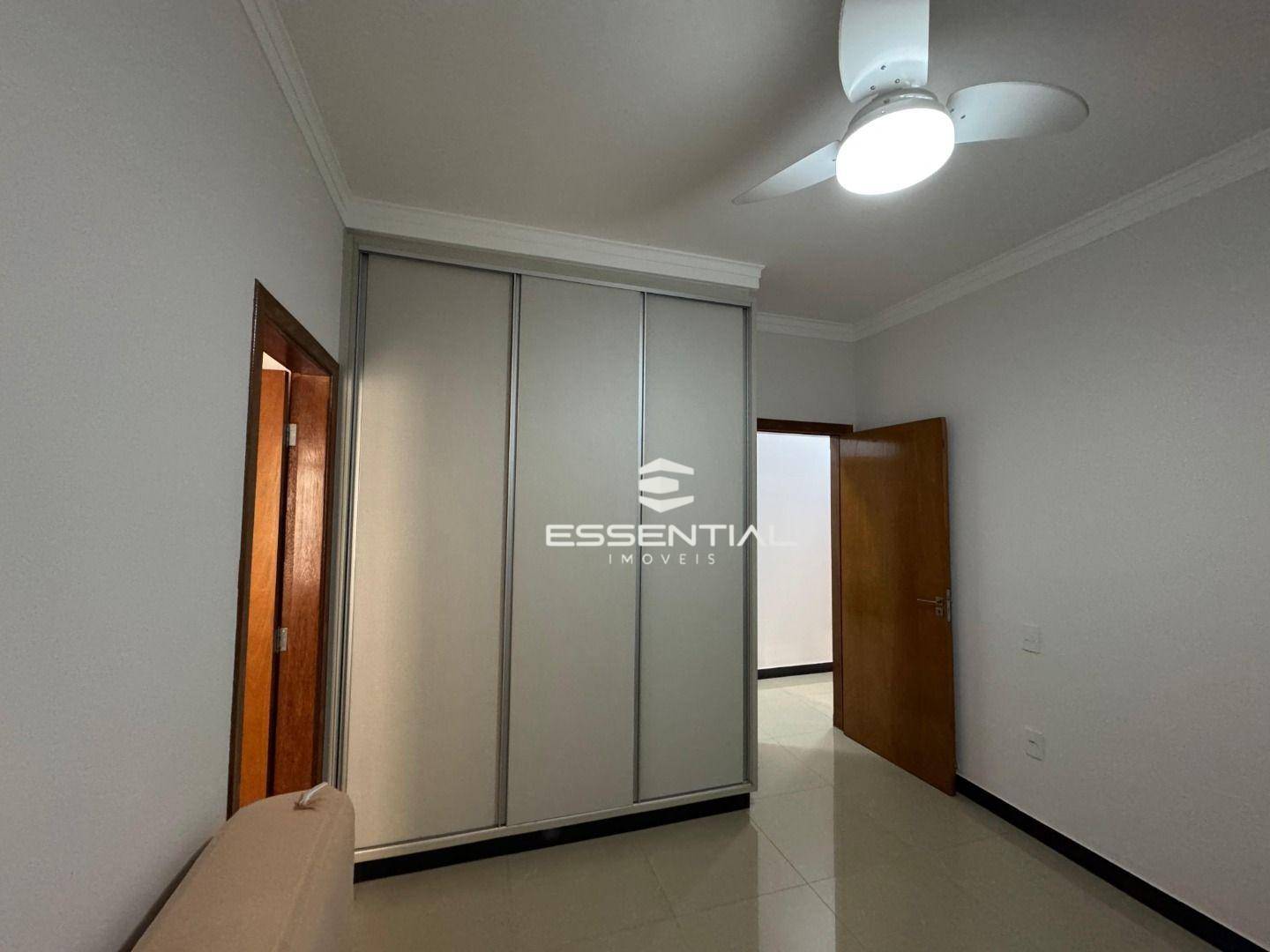 Casa de Condomínio à venda com 3 quartos, 216m² - Foto 15