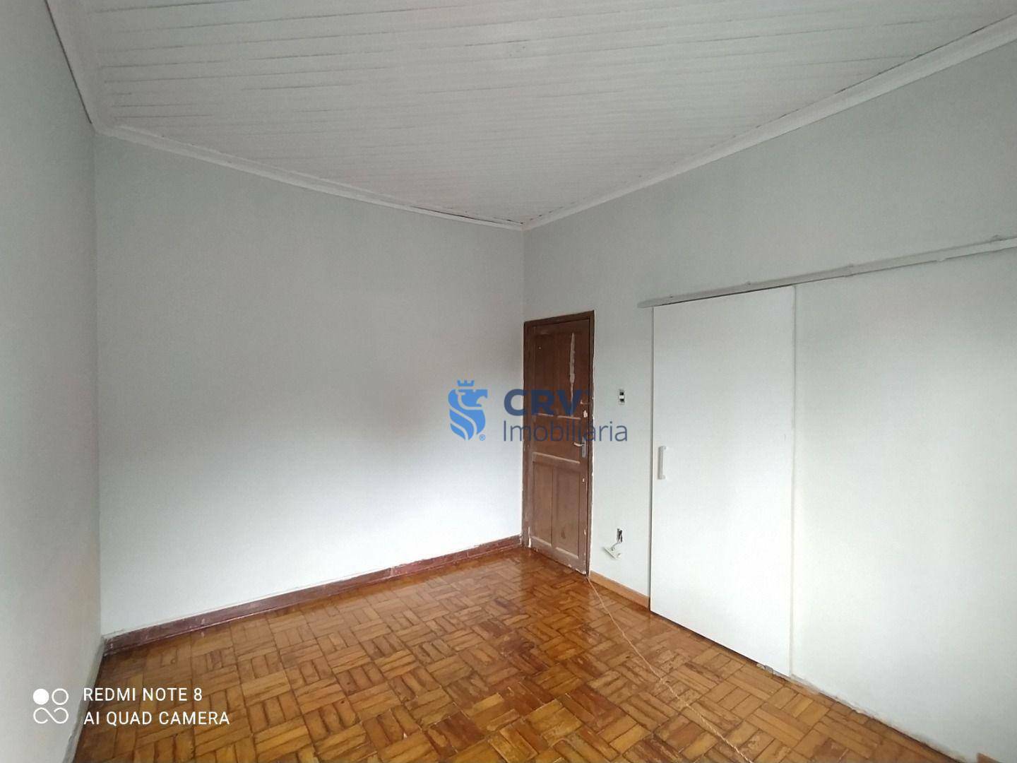 Casa para alugar com 3 quartos, 210m² - Foto 9