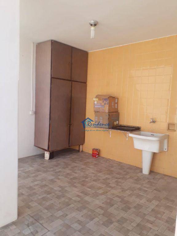 Casa à venda com 3 quartos, 178m² - Foto 5