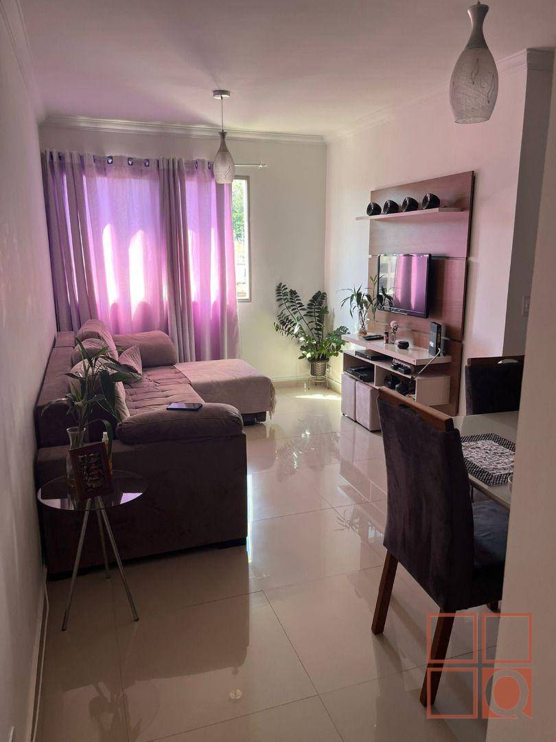 Apartamento à venda com 3 quartos, 62m² - Foto 1