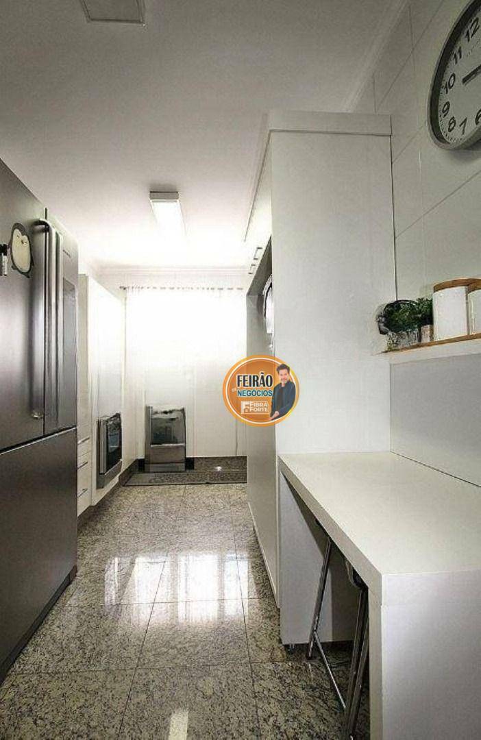 Apartamento à venda com 4 quartos, 141m² - Foto 20